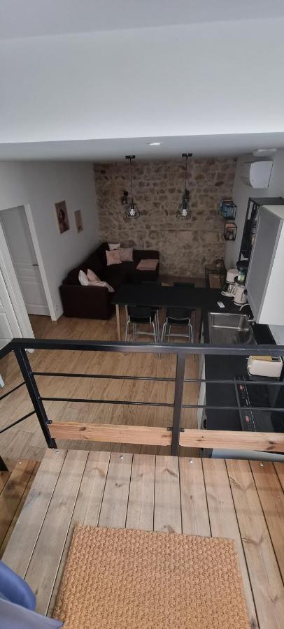 Appartement chaleureux en Ardèche La Roche-de-Glun Esterno foto